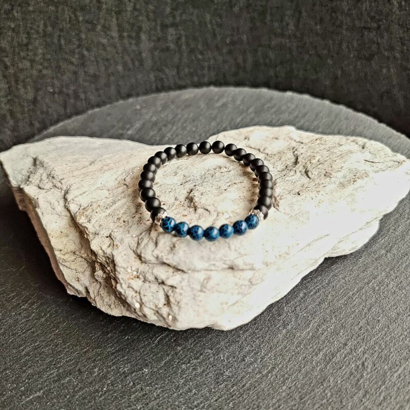 Bracelet Onyx mat avec Agate History Bleue Brillante